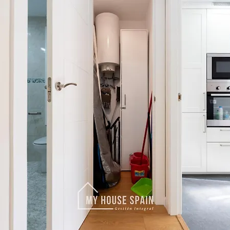 Myhousespain - Radiante Piso Junto A La Playa Gijon