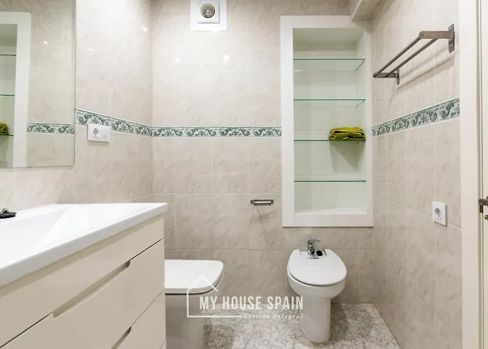 Myhousespain - Radiante Piso Junto A La Playa Appartement Gijón