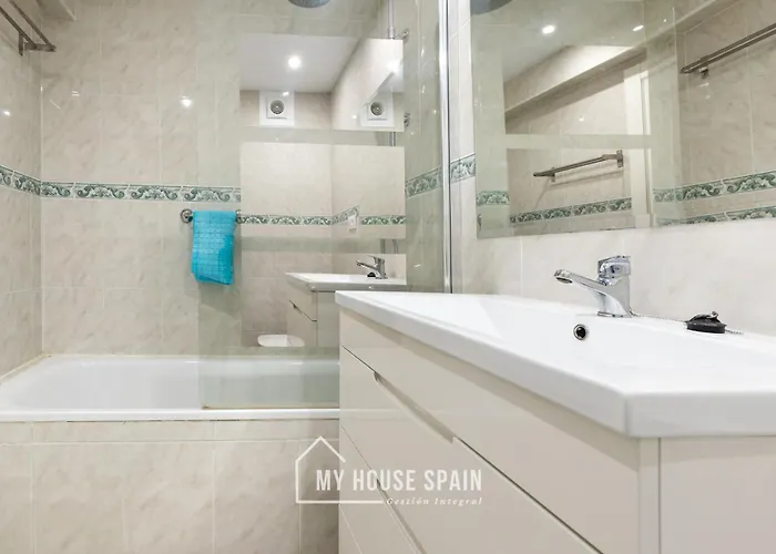 Myhousespain - Radiante Piso Junto A La Playa Appartement Gijón