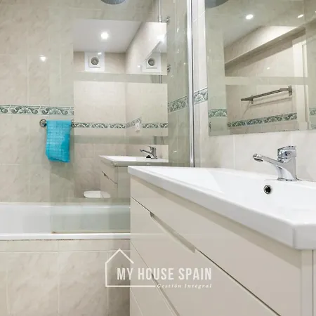 Myhousespain - Radiante Piso Junto A La Playa Apartman Gijón